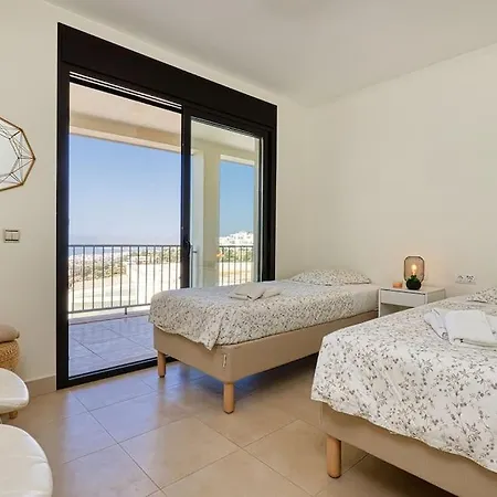 In The Exclusive Samara Resort, Daire Marbella